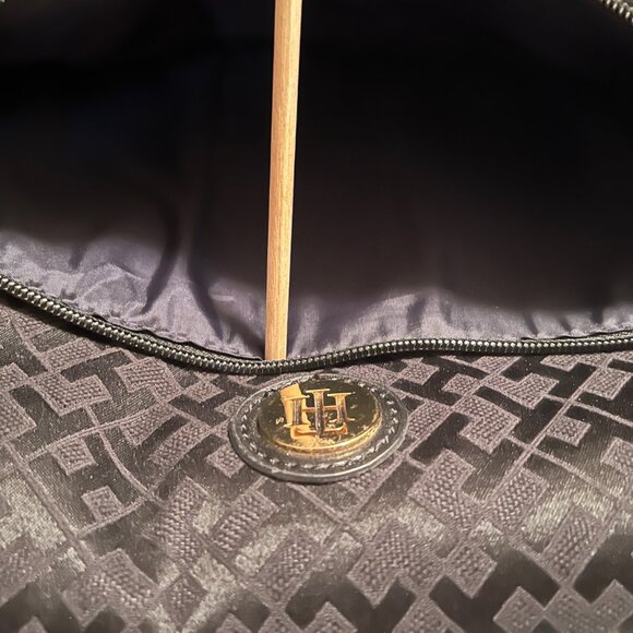 TOMMY HILFIGER CANVAS COMPUTER BREIF CASE CROSSBODY/SHOULDER GOLD TONE HARDWARE - Picture 9 of 9